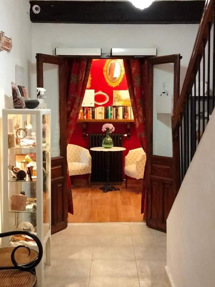 Hostal Los Aromas Vilhena Exterior foto