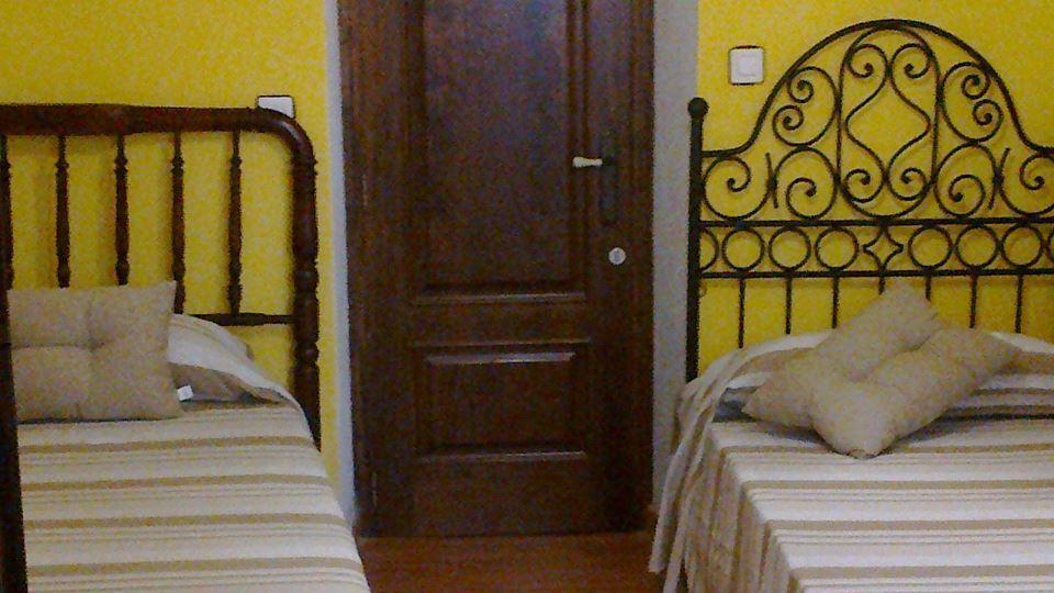 Hostal Los Aromas Vilhena Quarto foto